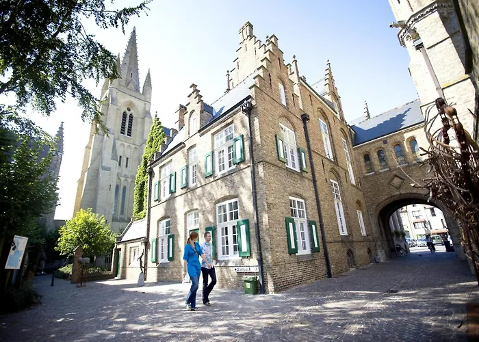 In Near The * ניופורט