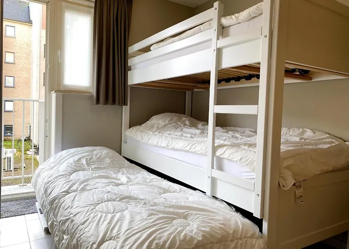 In Near The דירה ניופורט