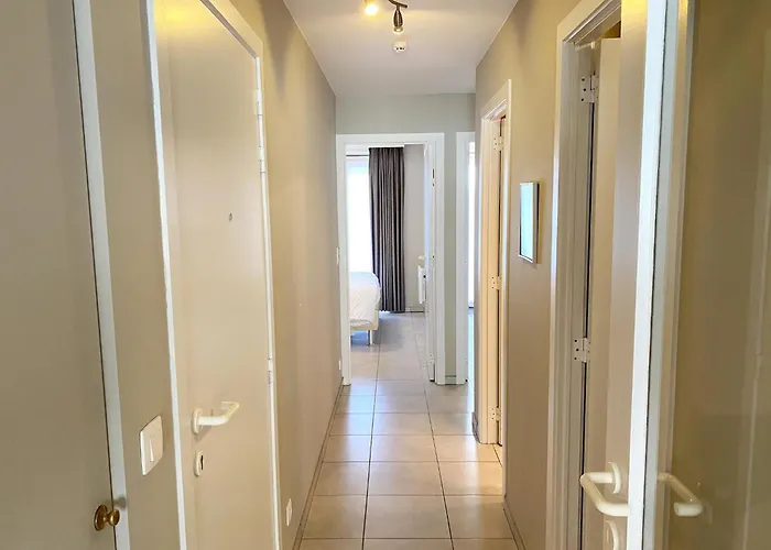 In Near The דירה ניופורט